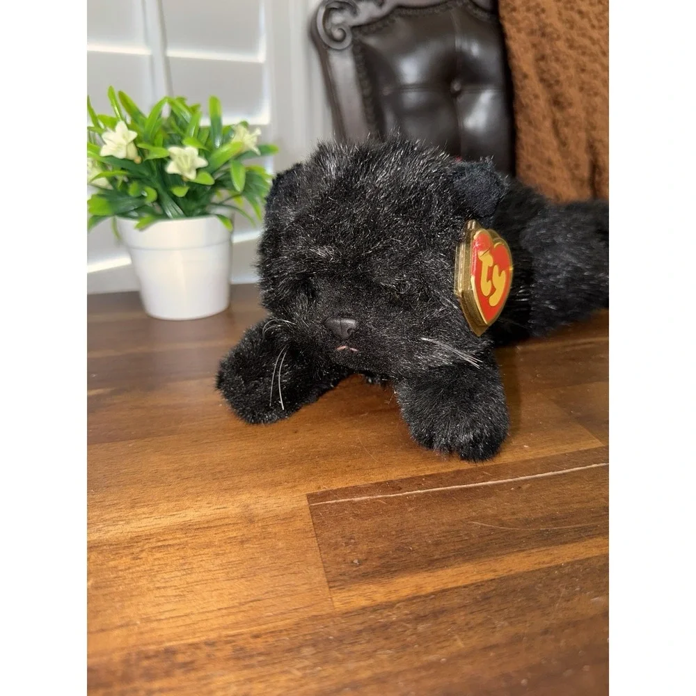Ty Plush Classic 1997 Licorice Black Persian Cat Red Bow 4th Gen.